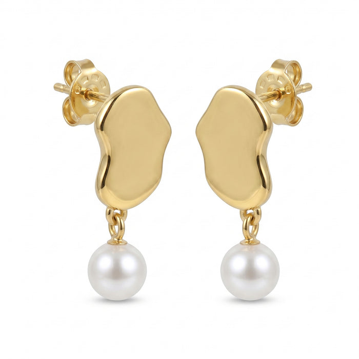 Natural freshwater pearl drop earrings with round 7×7 mm pearls.